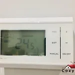 Riverview 1 Bed Apartment With Parking By Cozynest